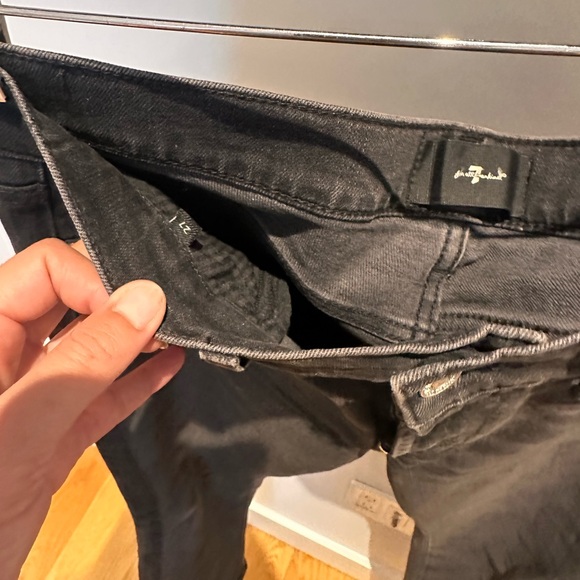 Jeans - Picture 6 of 12